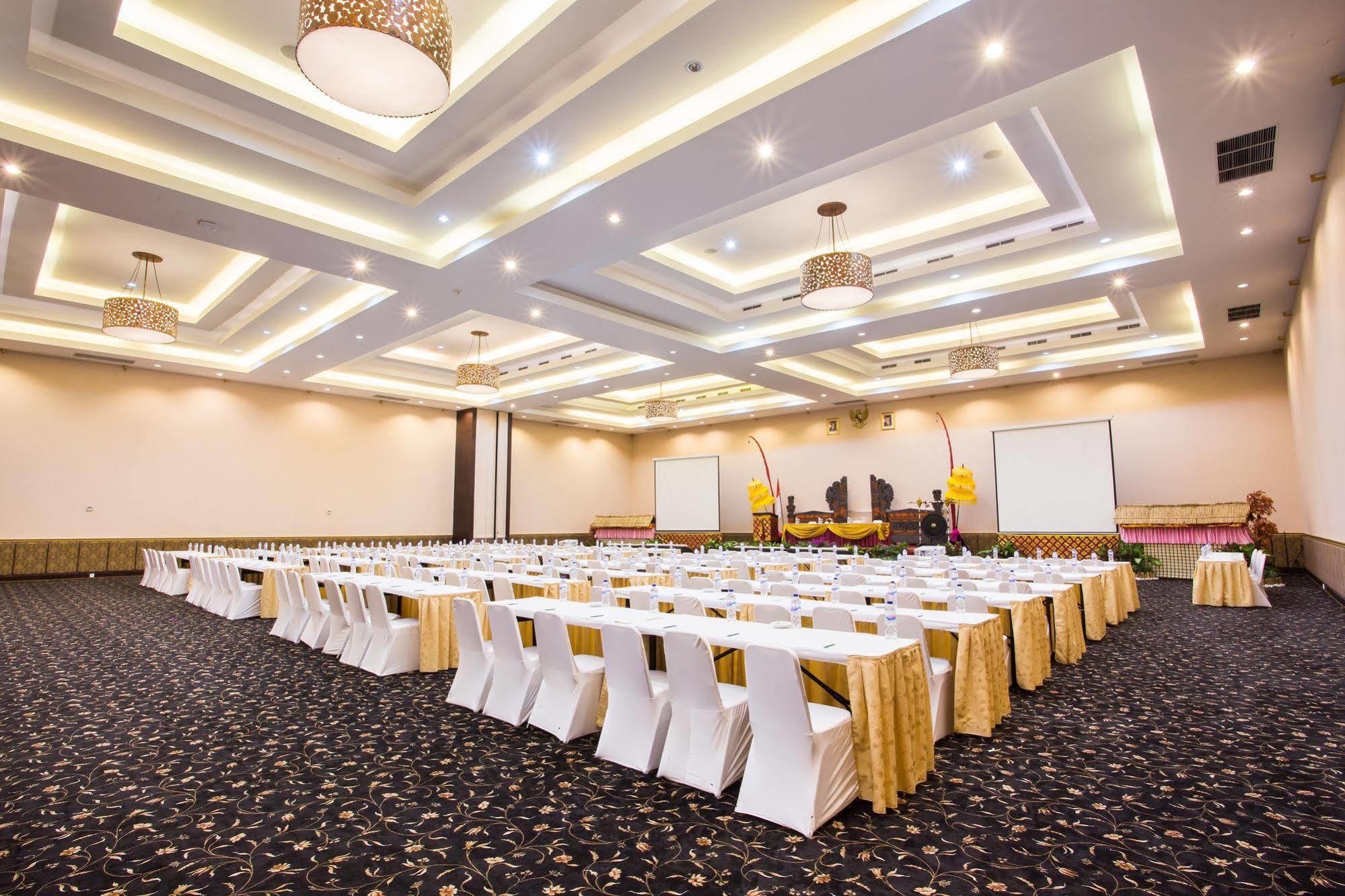 Plagoo Holiday Hotel Nusa Dua  Zewnętrze zdjęcie